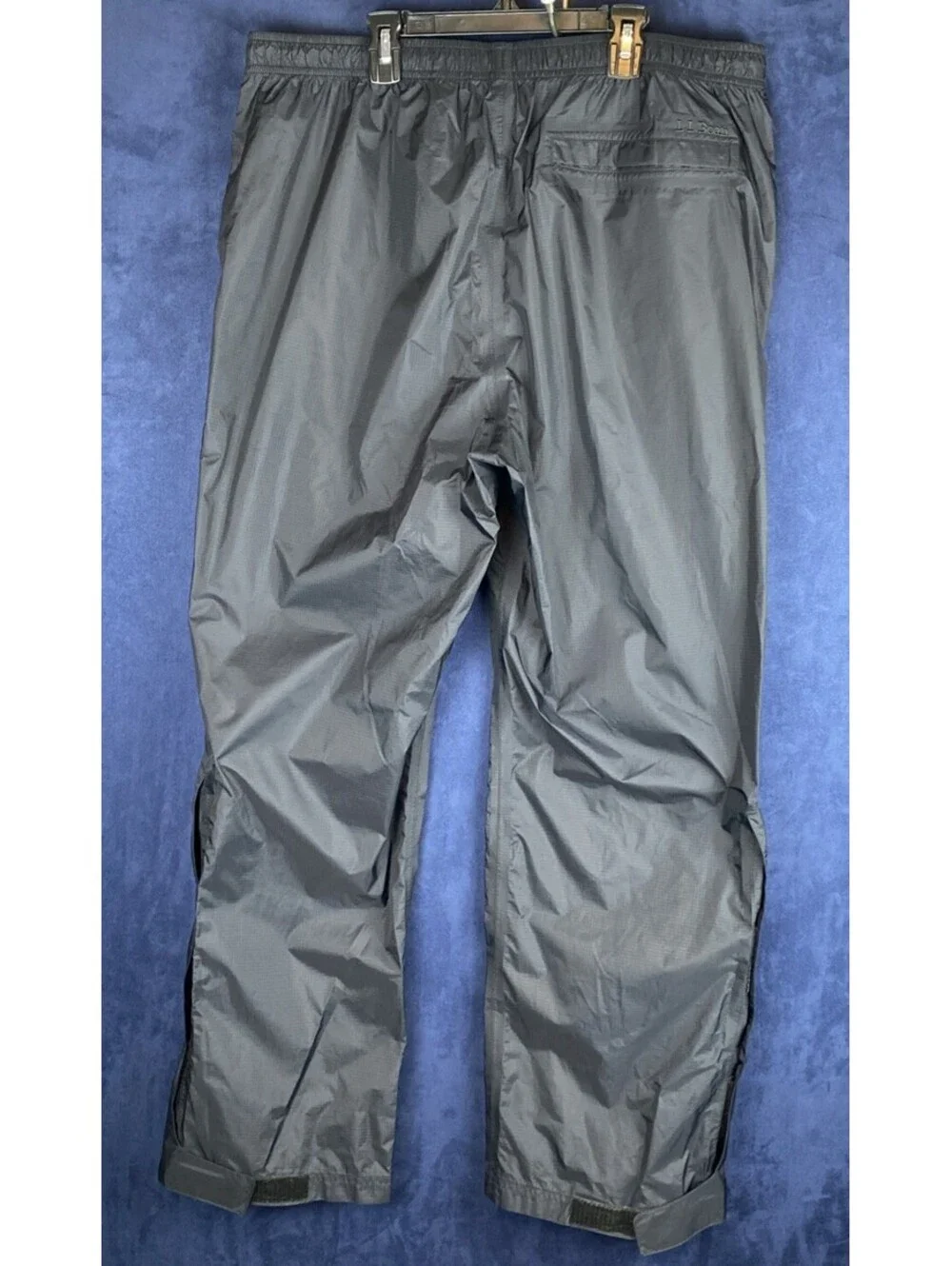 LL Bean Men’s L Pants Nylon Straight Leg Black Windbreaker Hiking